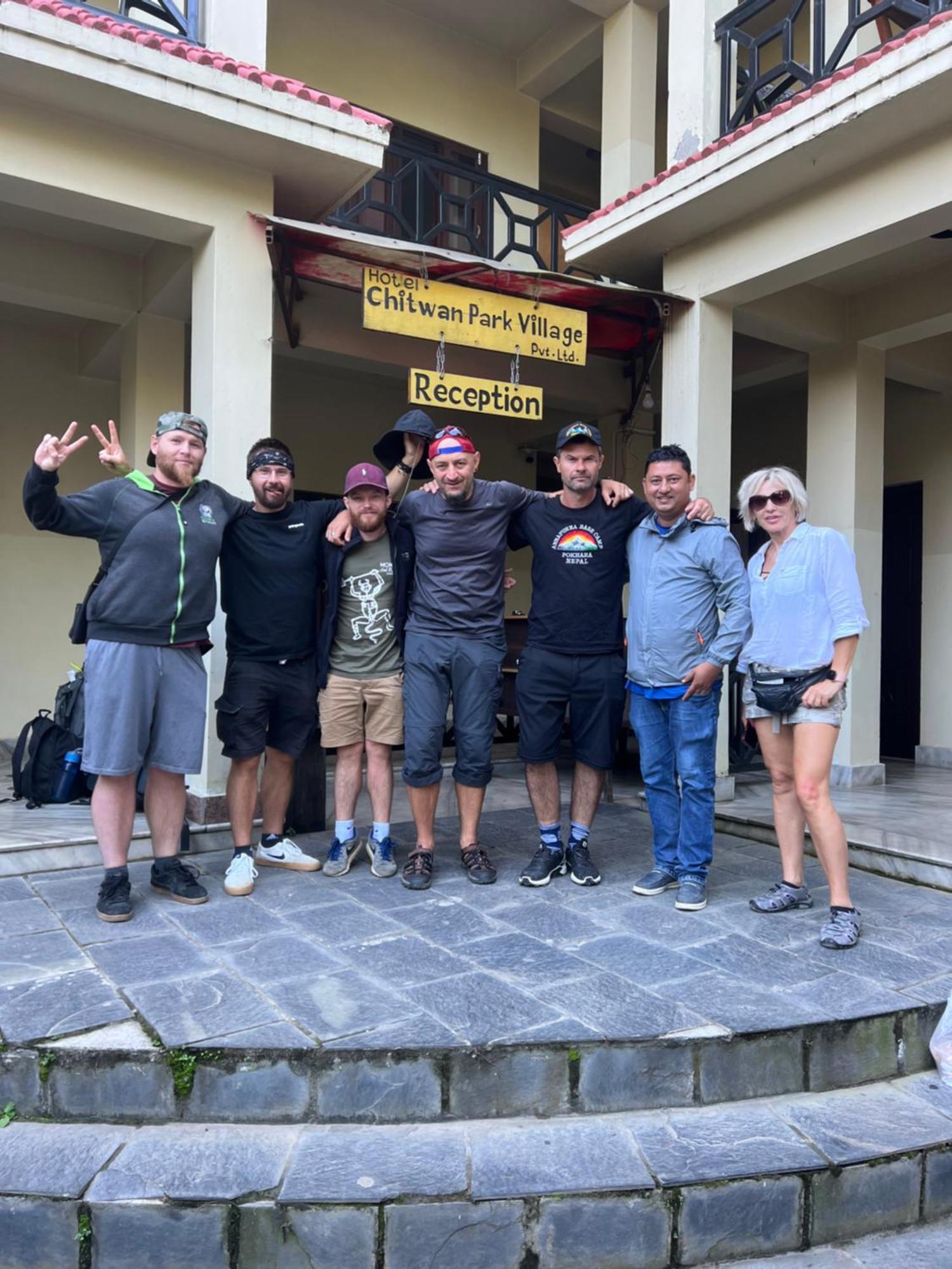 Hotel Chitwan Park Village โซราฮา ภายนอก รูปภาพ